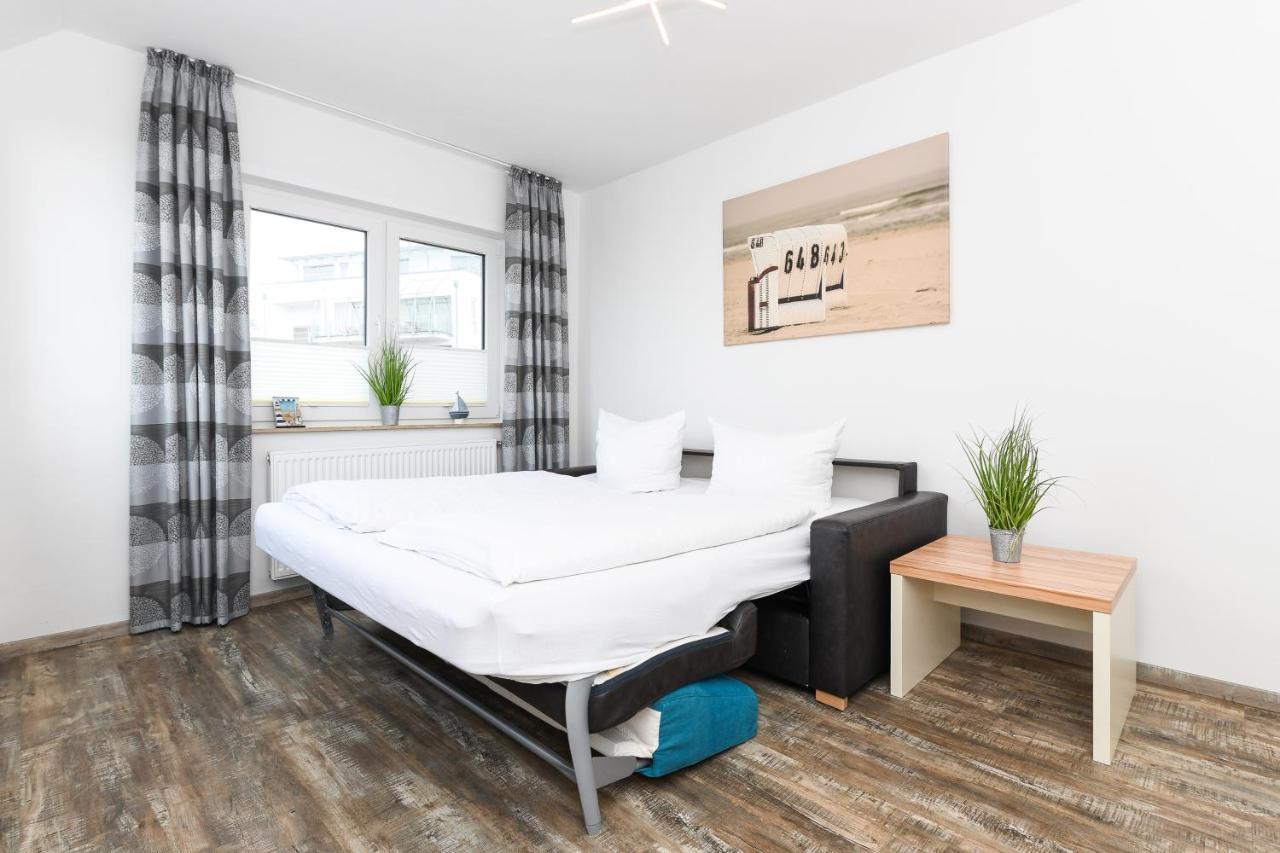 Haus Zur Moewe Mit Fruehstuecksoption Apartamento Bensersiel Exterior foto