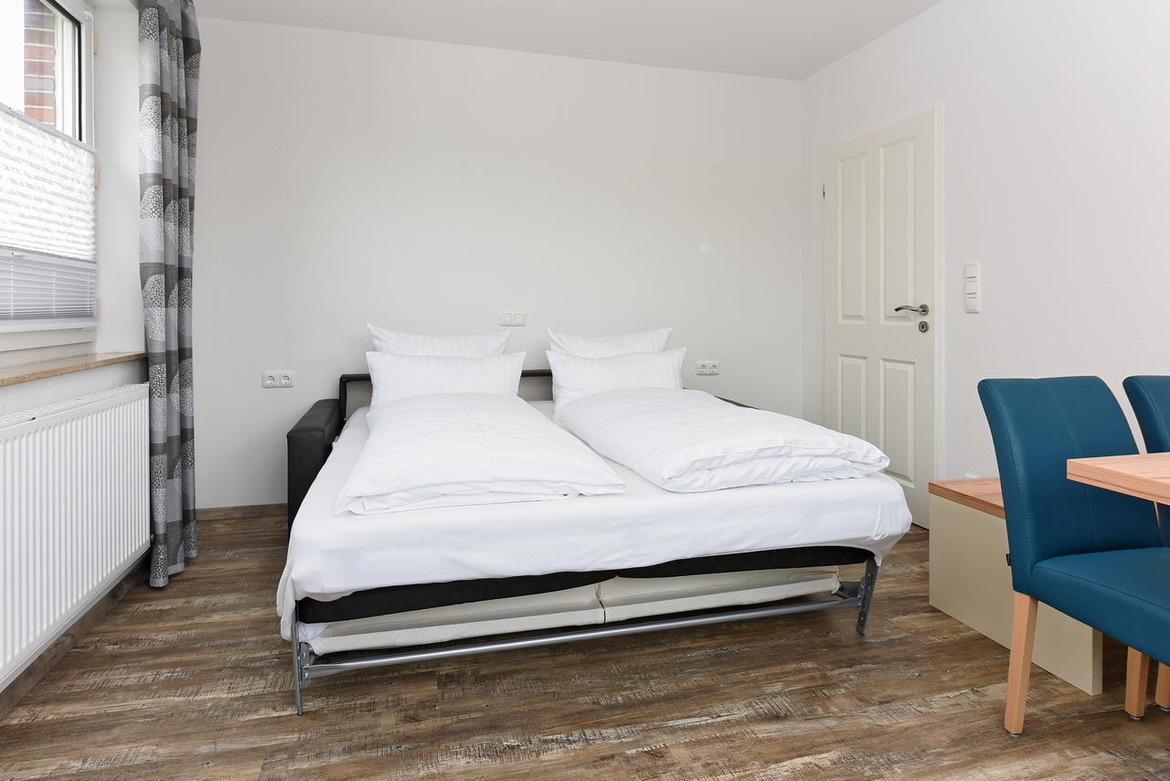 Haus Zur Moewe Mit Fruehstuecksoption Apartamento Bensersiel Exterior foto