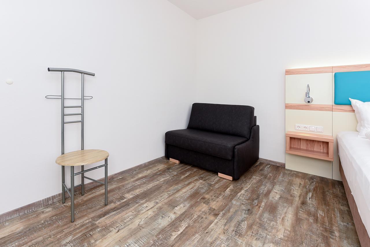 Haus Zur Moewe Mit Fruehstuecksoption Apartamento Bensersiel Exterior foto