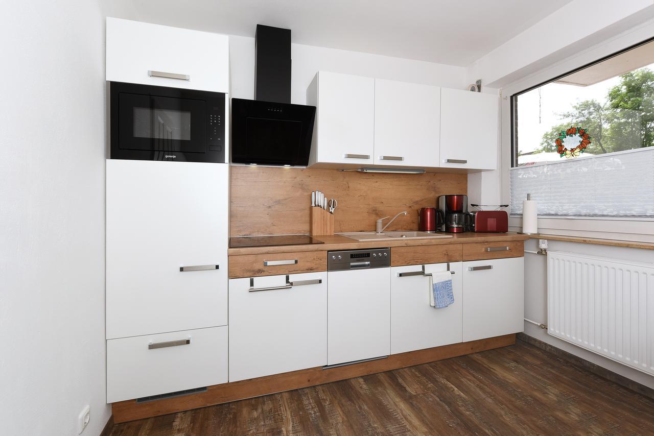 Haus Zur Moewe Mit Fruehstuecksoption Apartamento Bensersiel Exterior foto
